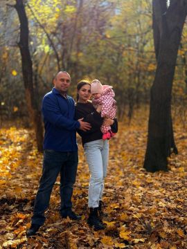 Максим Кныш: Главное в жизни - не богатство и деньги, а чтобы родные и близкие люди всегда были рядом, здоровые и счастливые!