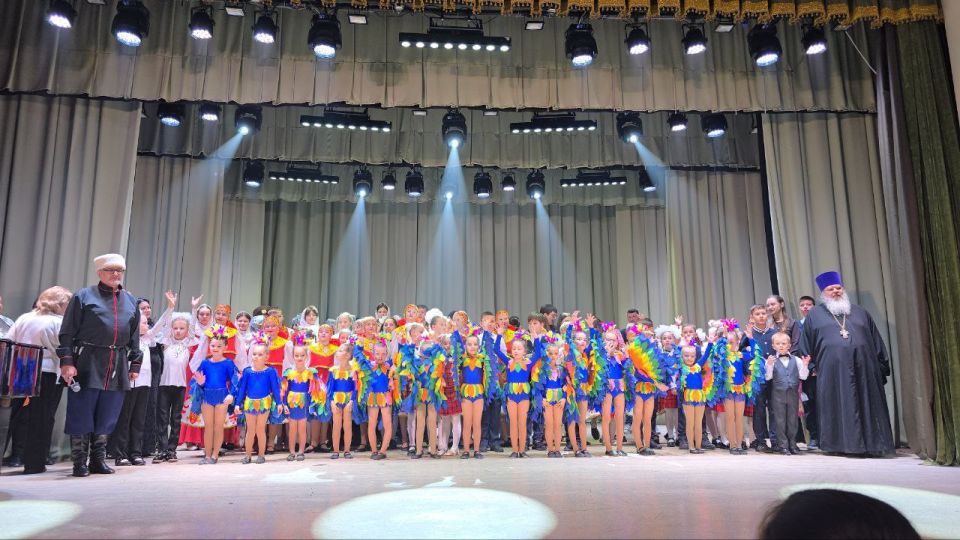 Александр Качанов: В Докучаевске зажглась «Искорка Божия – 2025»: праздник юных талантов и духовности