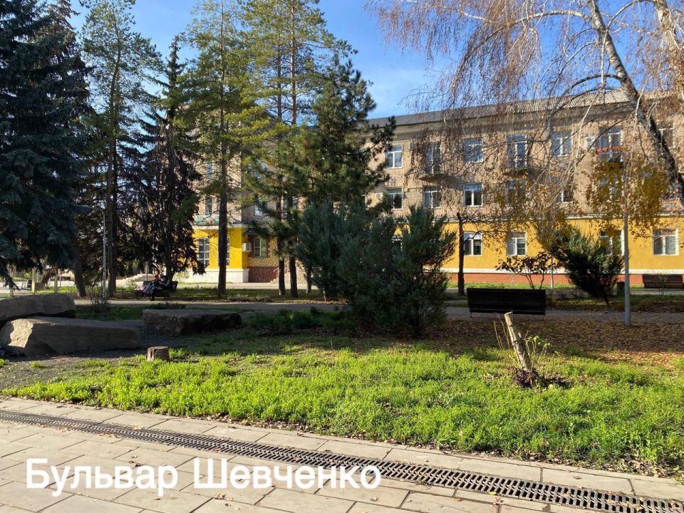 Евгений Поплавский: Во время своего первого рабочего объезда я обратил внимание на важную проблему: в популярных местах отдыха наших горожан не хватает общественных туалетов