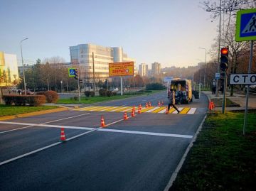 Доброго утра вторника!. Сегодня на дорогах Республики переменная облачность, днём местами небольшой дождь