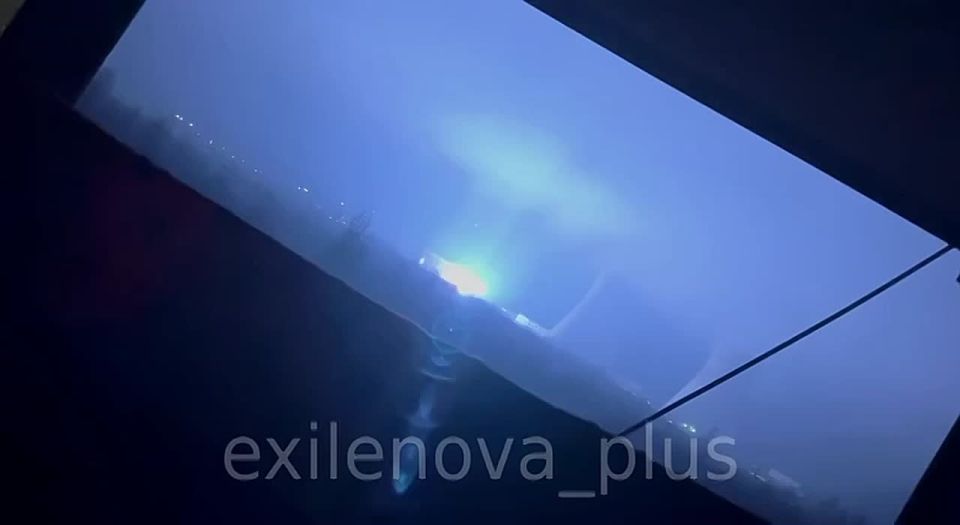 Как заявляется, на кадрах – момент атаки на Зуевскую ТЭС