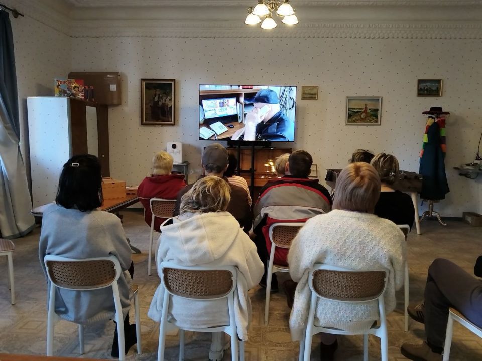 18 ноября в МБУ «Мироновский ДК» состоялся показ социального ролика «Антитеррористическая защищённость объектов учреждений»