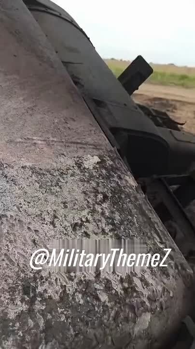 Архив. Уничтоженная на Северском направлении высокоточным боеприпасом "Краснополь" британская 155-мм САУ AS-90 ВСУ