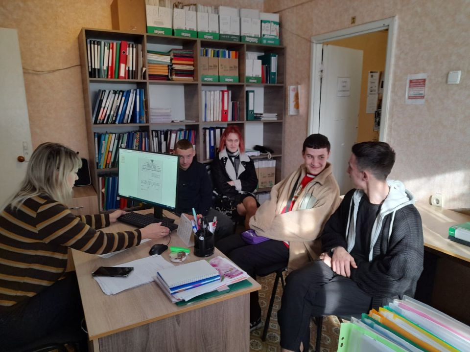 Беседа о здоровом образе жизни для студентов Торезского технологического колледжа