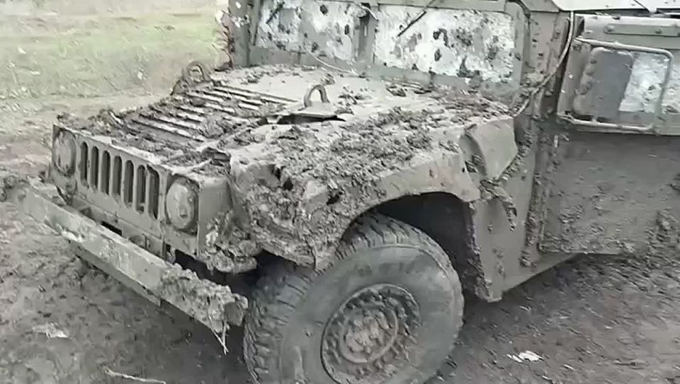 ��������� �������� ������������ ��������������� Humvee (HMMWV) � ����-��������� �����������