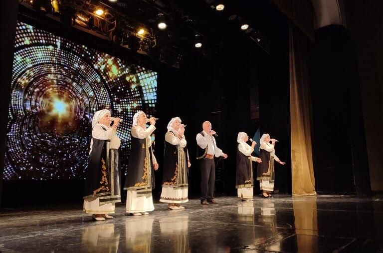 В Севастополе прошел юбилейный концерт ансамбля «Сартанские самоцветы»