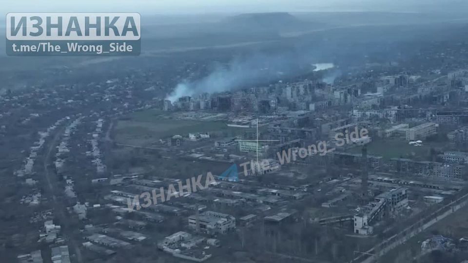 Два майора: Мирноград у Покровска, кадры #The_Wrong_Side