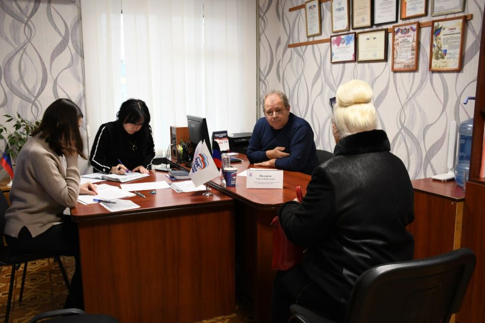 Сергей Назаров ответил на вопросы о ремонте кровли многоквартирного дома