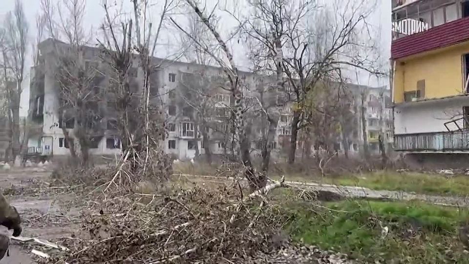 Военные группировки войск "Центр" освободили микрорайон Шахтерский в Красноармейске