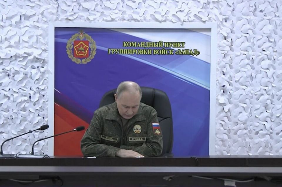 Герасимов доложил Путину об освобождении Купянска