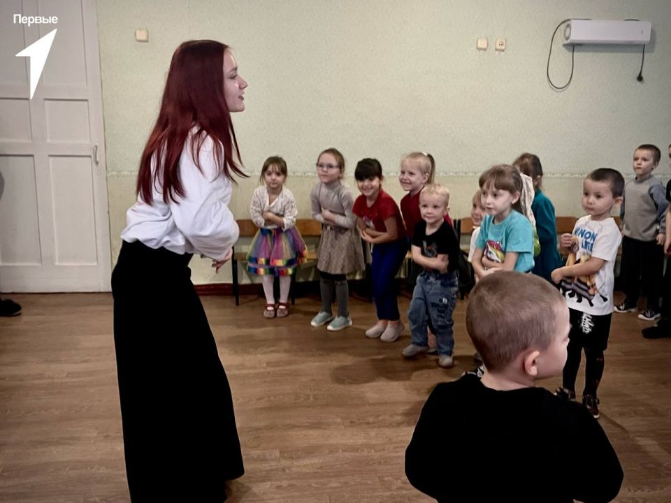 Отметим все вместе ?. В честь Всемирного дня ребенка наши замечательные волонтеры провели увлекательное мероприятие в детском саду «ДРУЖБА» Дети с радостью приняли участие в интересном квизе, где смогли проявить свои знания...