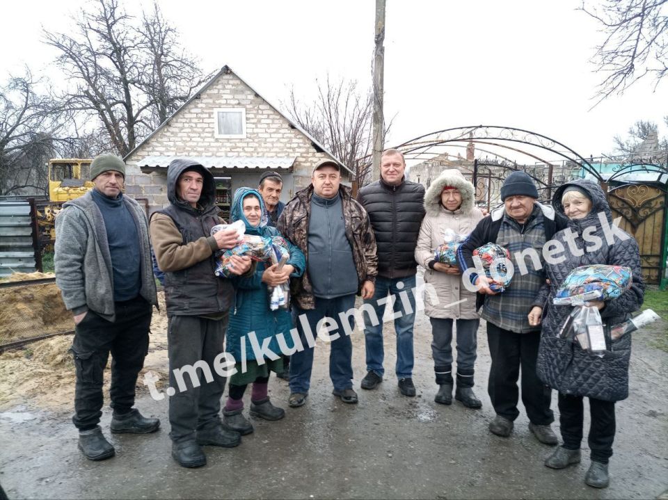 Алексей Кулемзин: Администрация г.о. Донецк помогает жителям освобождённых населённых пунктов