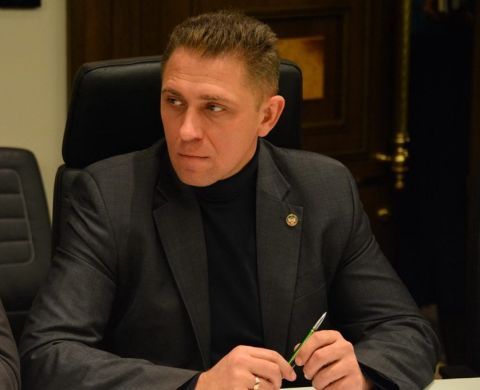 Александр Качанов: 21 ноября в Докучаевске, в результате попадания взрывоопасных предметов пострадали 8 жилых домостроений