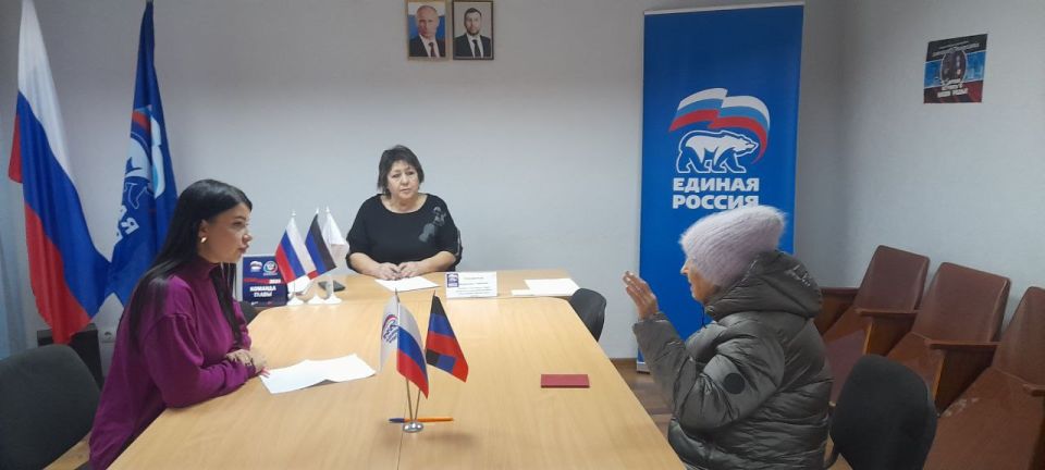 Иван Приходько: Заместитель руководителя Управы Калининского района города Горловка провела выездной прием граждан