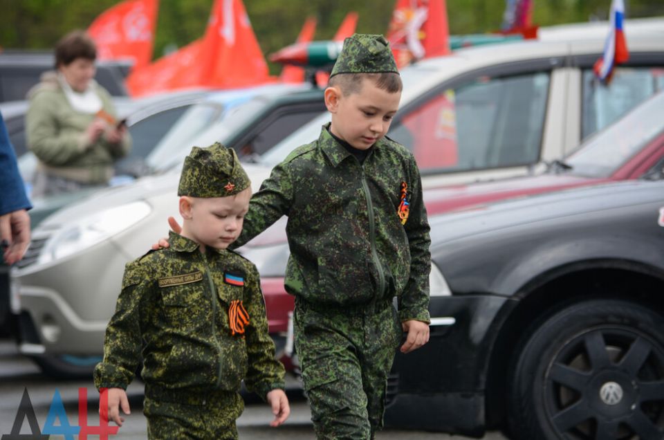 В ДНР прошло 43 мероприятия в честь защитников Отечества. Еще 30 готовятся