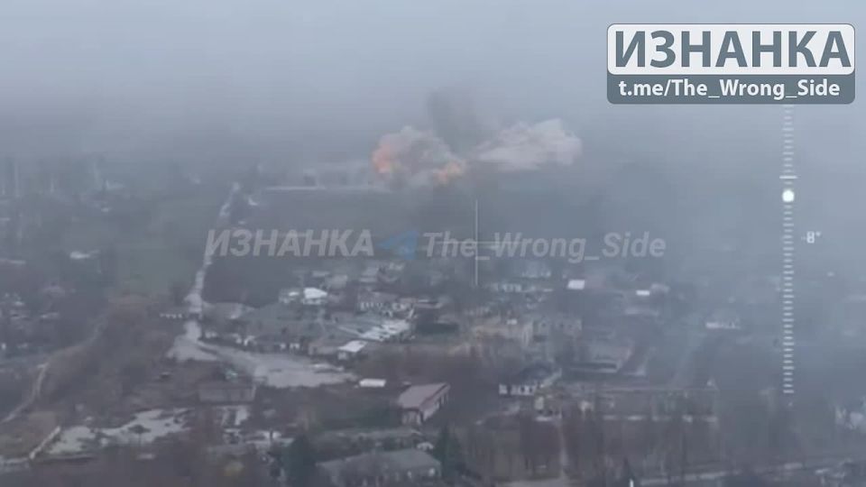 Прилёт ФАБ-3000 с УМПК по ВСУшникам в Мирнограде