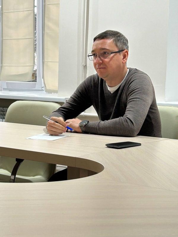 Роман Конев: 24 ноября 2025 года в рамках исполнения поручения Главы Донецкой Народной Республики Дениса Пушилина провёл встречу с населением