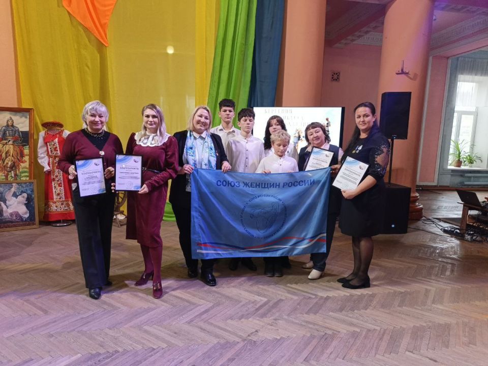 «Берегини Донбасса объединяют»: праздник семейных ценностей в Торезе