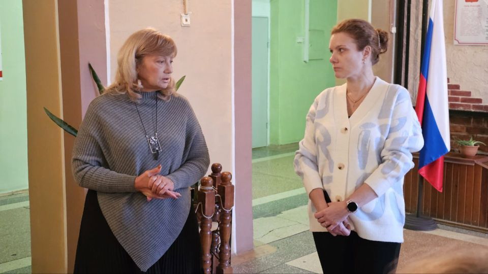  : , 25 ,           &quot;&quot;,   &quot; &quot;