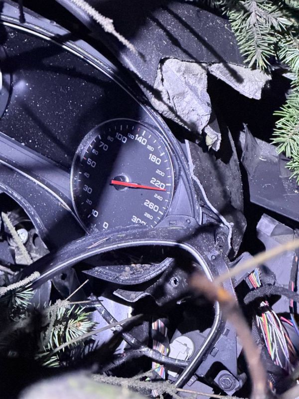 23 ������ � 03:55 � ��������� ������ �������� �������� ���������� AUDI �7 ������� �������� ��� �����������, ������ �� ������� �������� ����� � �������� ����� �� �����