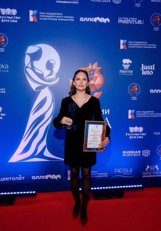 �����, � ���������� ��� ������, � ������ ������ �������� ������ ���� �����, ����������� �����, �� ���������: "���� � �����", "���� ��������", "���������� ����", "���� - �����������", "������ ����" � ������