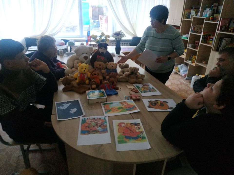 День плюшевого мишки в России: укрепление семейных связей и развитие творческих способностей