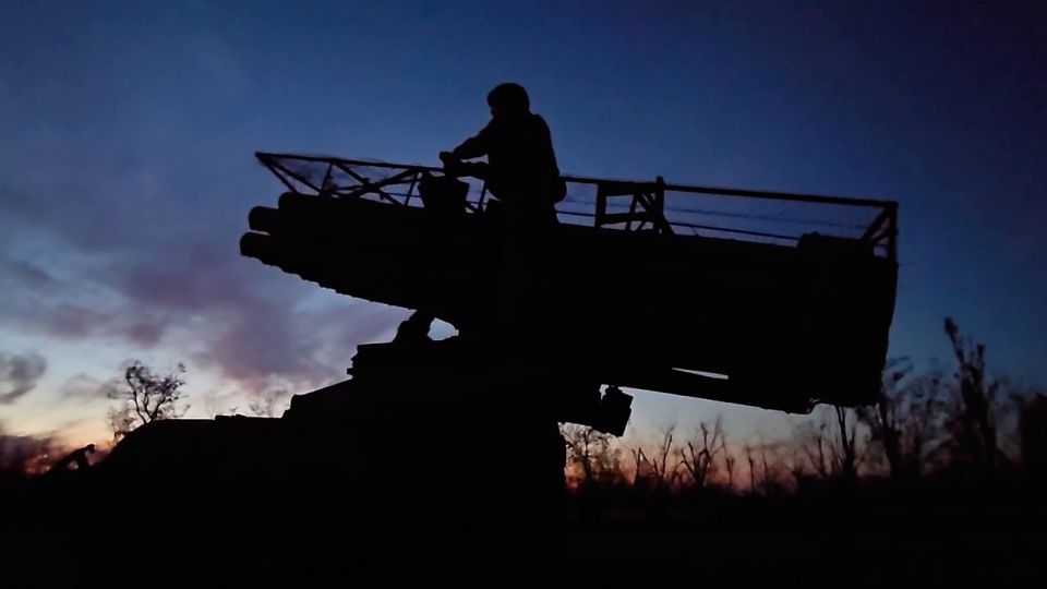 Массированный удар «Урагана» по площади испепелил боевиков в ДНР