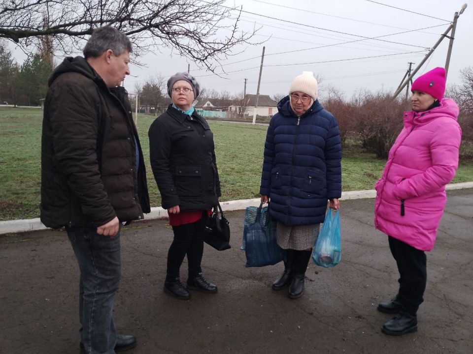 Начальник Белояровского территориального отдела Анатолий Курнышов провёл встречу с жителями с.Артемовка