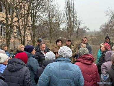 На контроле Минтранса ДНР улучшение дорожно-транспортной инфраструктуры и повышение качества жизни граждан Ясиноватского округа