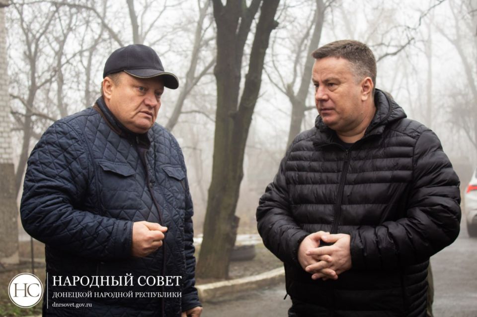 Константин Кузьмин встретился с жителями поселка Донецк – Северный