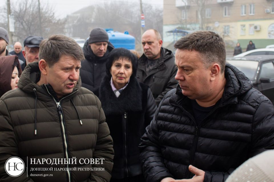 Константин Кузьмин: жители Макеевки поделились проблемами в ходе схода граждан