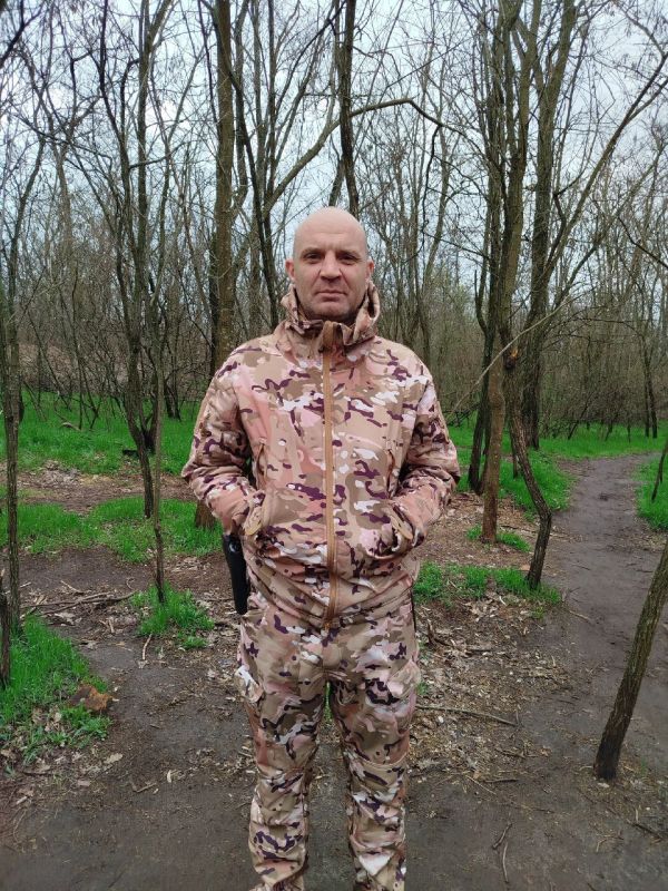 Гордимся нашими героями. Спартак Антоненко в 2014 году отправился защищать свою родину от украинской агрессии вместе с другими земляками