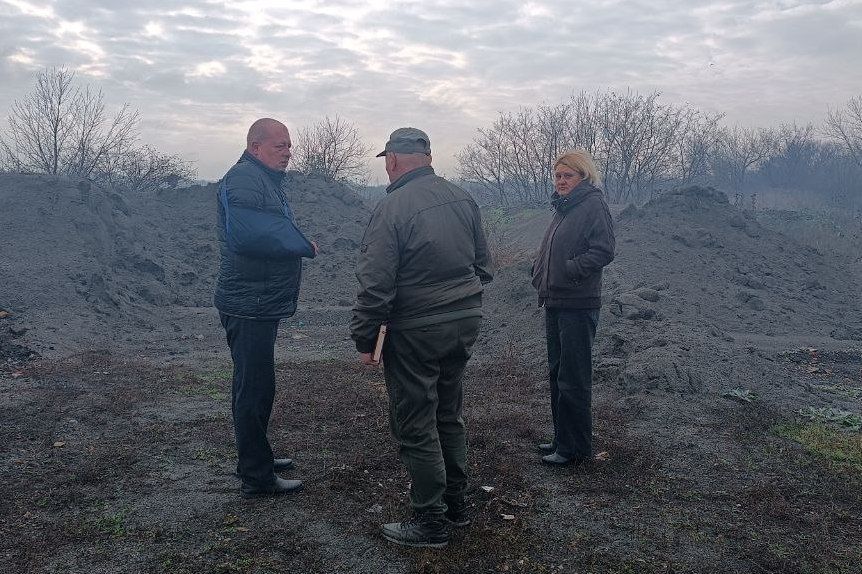 Выездное совещание представителей администрации Шахтерского округа и МУП «Родник» по вопросу зимнего содержания дорог