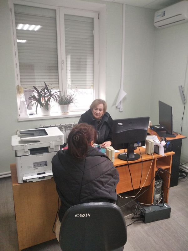 Состоялся прием граждан. Депутат Торезского городского совета Донецкой Народной Республики Манина Наталья Николаевна провела прием граждан