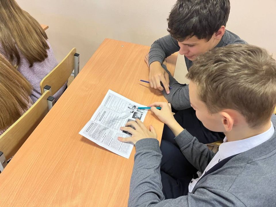 Встреча в Докучаевске: Правовая грамотность – основа ответственного будущего