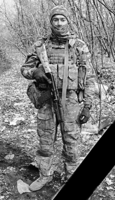 Сергей Юзвинкевич: Сегодня в селе Старченково проводили в последний путь участника специальной военной операции Трофимова Дмитрия Анатольевича!