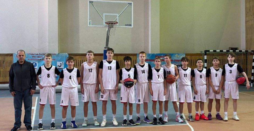 29 ноября в спортивном зале УОР состоялся очередной тур ДЮБЛ (Детско-юношеской лиги)