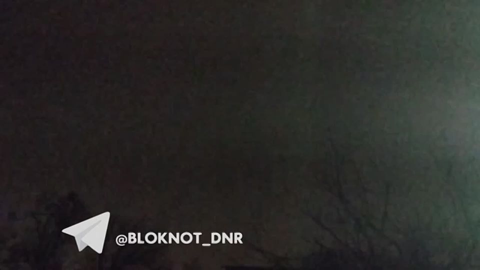 Вражеские дроны продолжают наматывать круги над Кировским районом Донецка