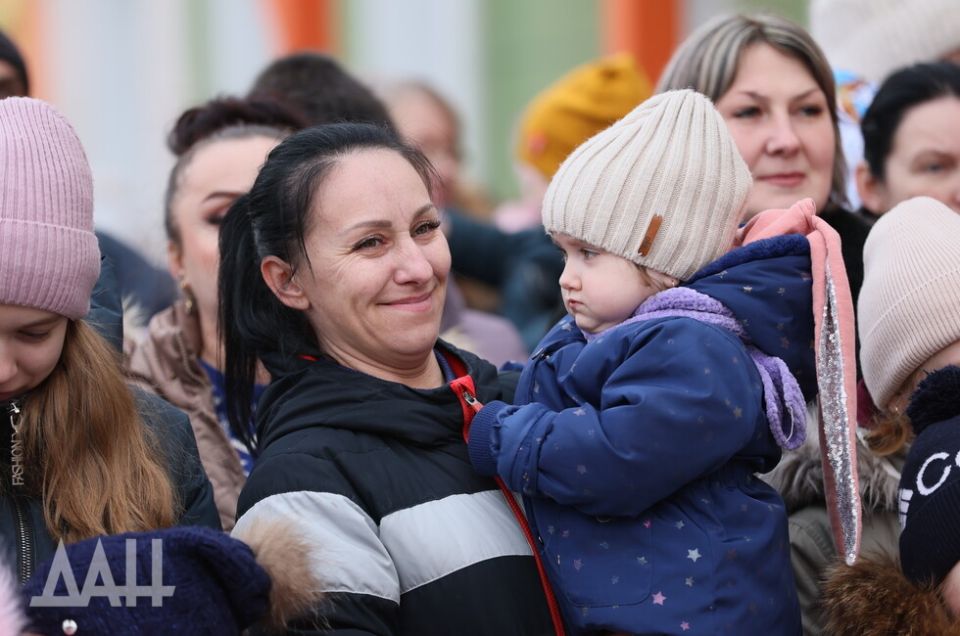 Образ доброты и любви: Дончане поделились своими откровениями о материнстве