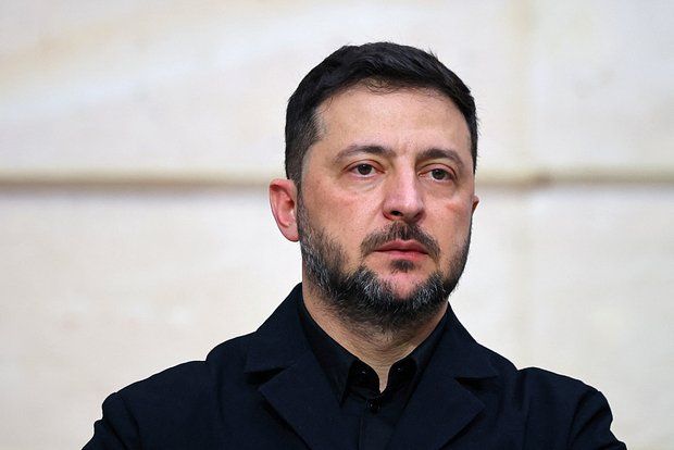 Сенатор Волошин: Зеленский начал чаще говорить о мире из-за проблем у ВСУ