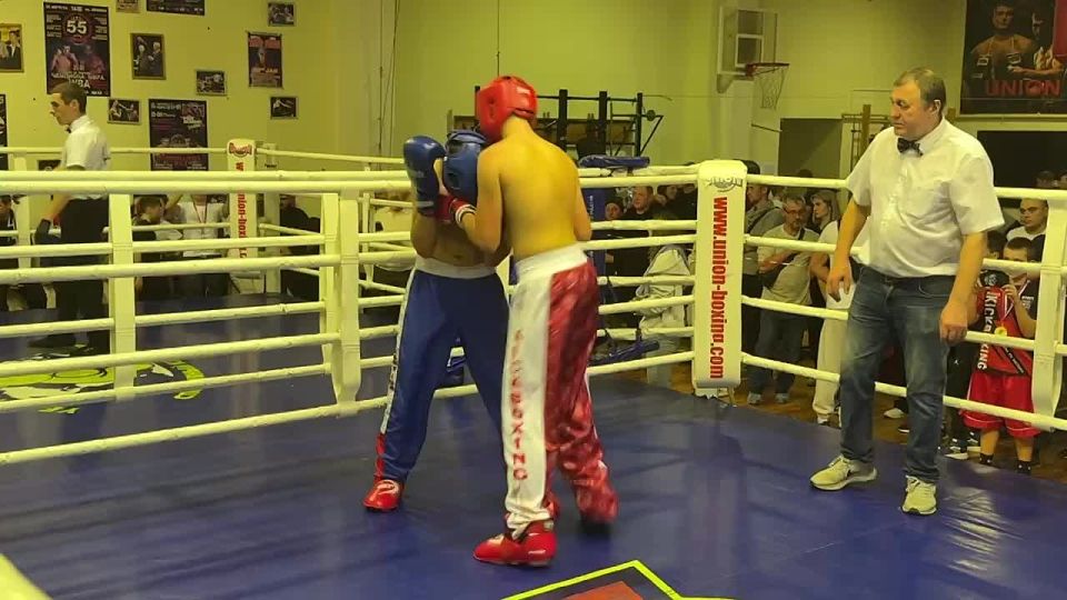 В Международный день кикбоксинга в Донецке царила особая атмосфера — атмосфера большого спортивного праздника! Именно в этот день в зале бокса ДС «Динамо» стартовали открытые Республиканские соревнования по кикбоксингу для...