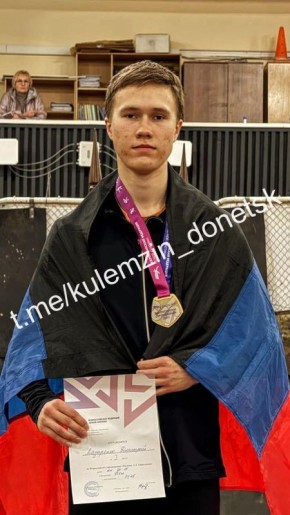  :      8   10   -- 22         .. 