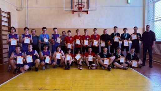  :         ,      ,     ,      