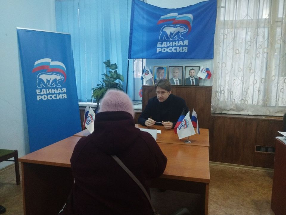 Сегодня, 2 декабря, в общественной приемной Партии «Единая Россия» Кировского внутригородского района округа Макеевка состоялся прием граждан, первым заместителем руководителя Управы Кировского внутригородского района...