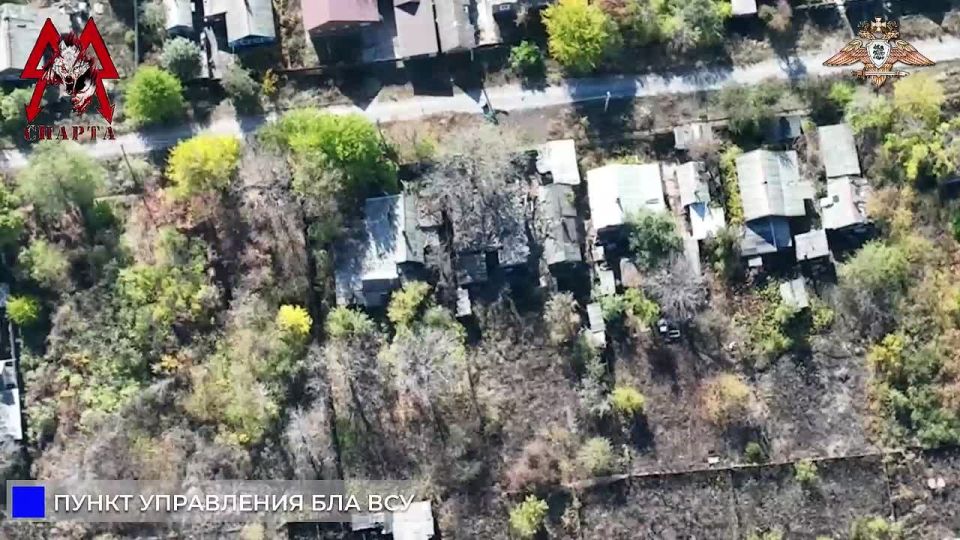 Дроноводы "Спарты" кошмарят ВСУшников в окружённом Мирнограде при помощи FPV-дронов и коптеров