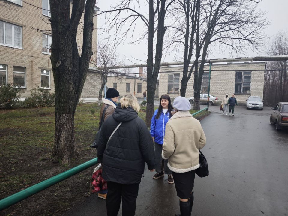 Во исполнение поручения Главы Донецкой Народной Республики Дениса Владимировича Пушилина о ведении постоянного диалога с жителями республики, заместитель председателя Дебальцевского городского совета Анастасия Костина...