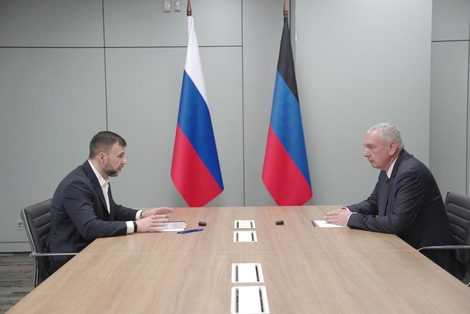 Глава региона Денис Пушилин поставил задачи по дальнейшему развитию информационных технологий и связи перед новым руководителем Минцифры ДНР Дмитрием Уховым