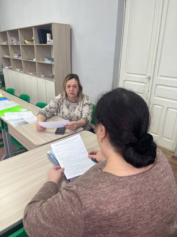 Депутат Иловайского городского совета Опихайленко Ирина Григорьевна провела встречу с жителями, на которой одной из наиболее актуальных тем обсуждения стал вопрос отлова бродячих собак