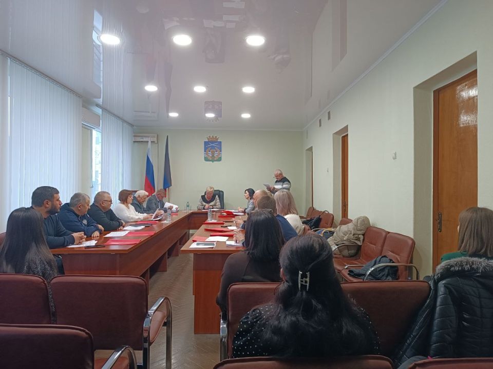 Сергей Юзвинкевич: Принял участие в заседании Володарского муниципального совета