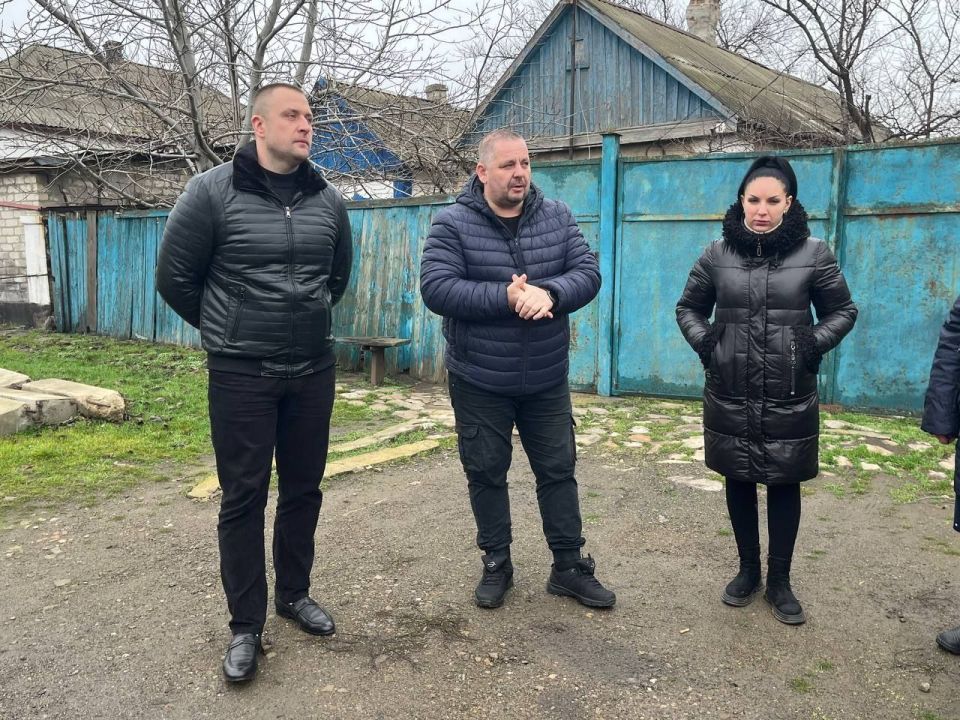 Депутат Народного Совета Максим Королюк провел прием граждан в пгт Троицко-Харцызск